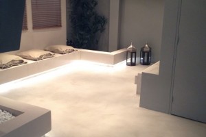 Έκθεση Πατητής Τσιμεντοκονίας Concrete Collection, εφαρμογή σε πλακάκια